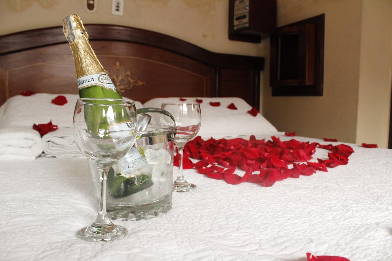 Motel Piramides De Cristal Μπογκοτά Εξωτερικό φωτογραφία
