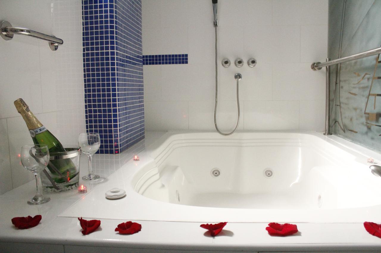 Motel Piramides De Cristal Μπογκοτά Εξωτερικό φωτογραφία